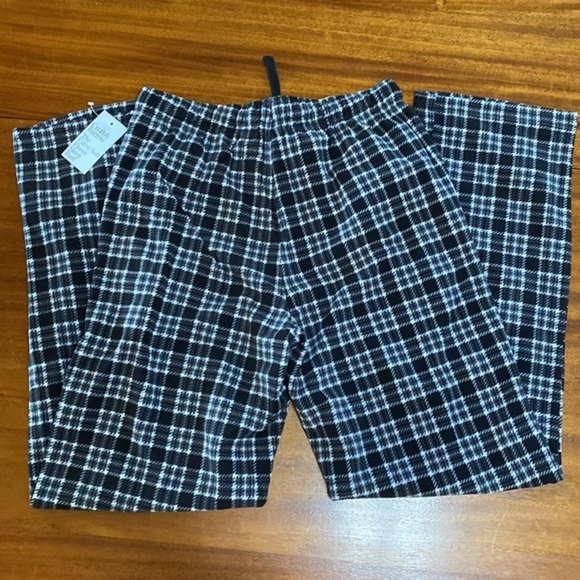 💚🆕 Fleece Sleep Pants - Picture 10 of 14